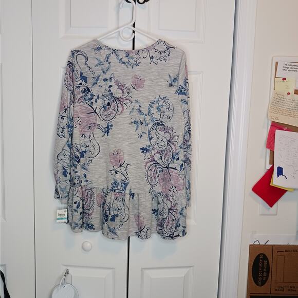 Style & Co Floral Peplum Henley Top NWT Sz 0X - Picture 3 of 10